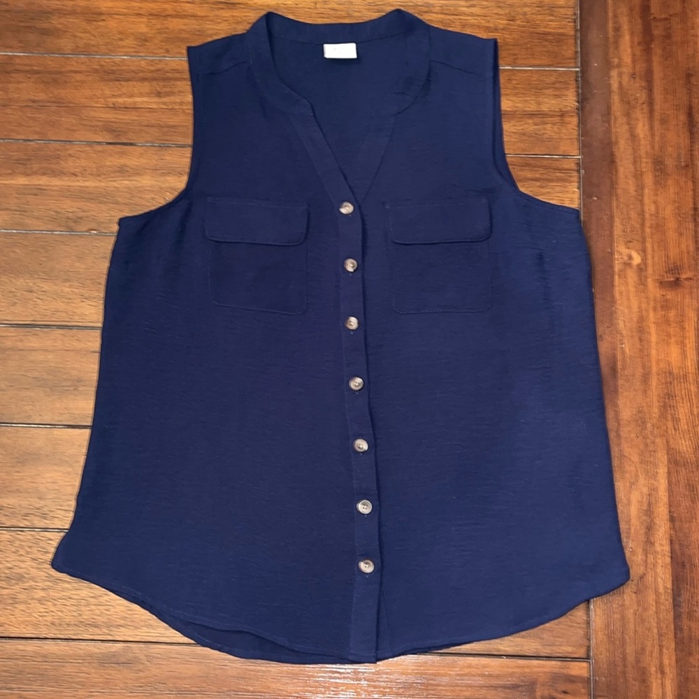 Croft & Barrow Navy Blue Sleeveless Blouse size M